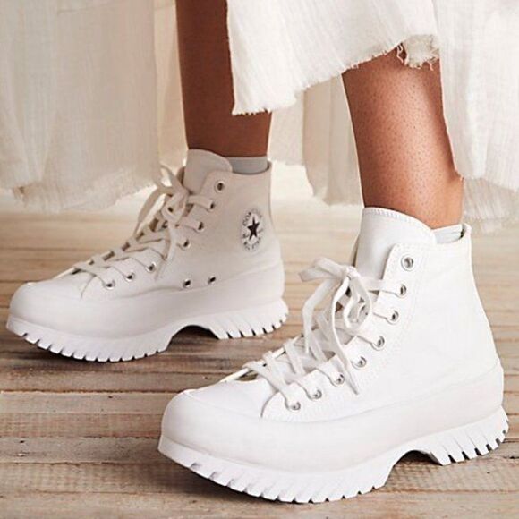 Converse Chuck Taylor All Star Lugged Hi-Top 2.0 Shoes in All White Canvas - Picture 10 of 11